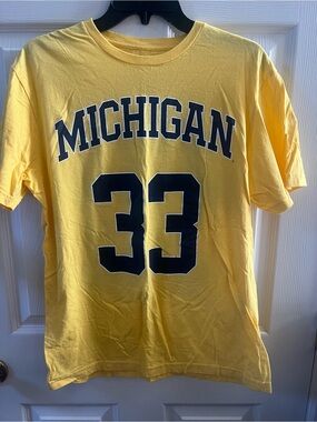 Valia Yellow Michigan 33 Short-Sleeve Tee